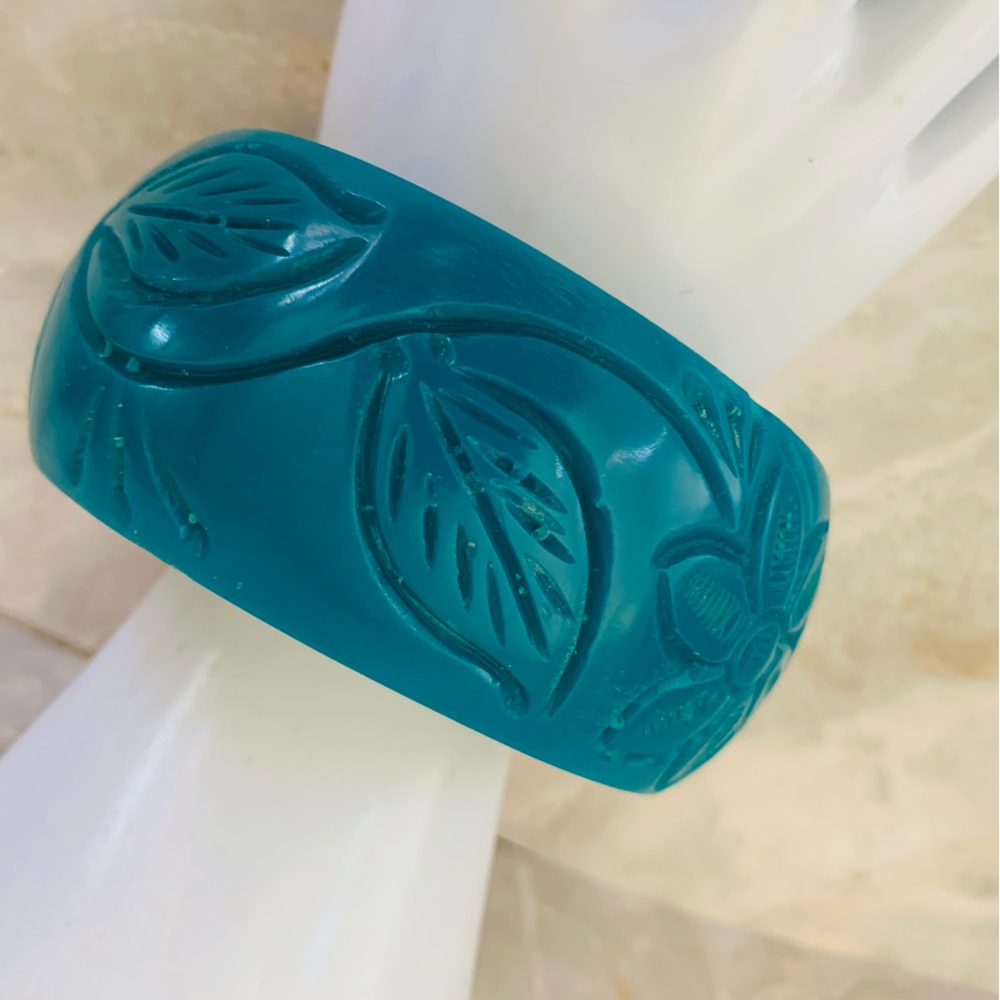 Vintage Teal Floral Acrylic Bangle Bracelet - Picture 2 of 5